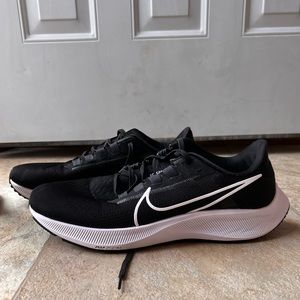 Nike Pegasus 38 running shoes 👞